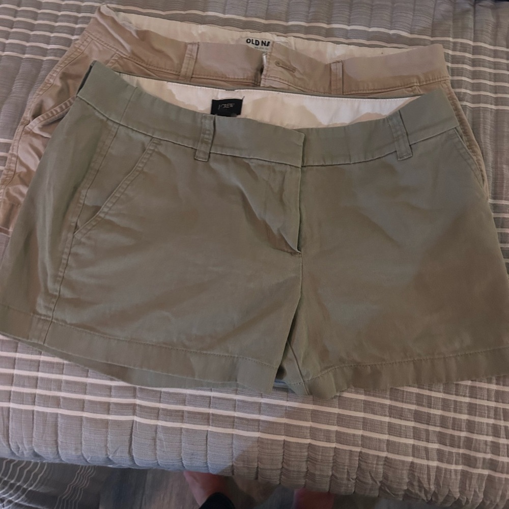 Olive Green  and tan Women's Shorts 3”